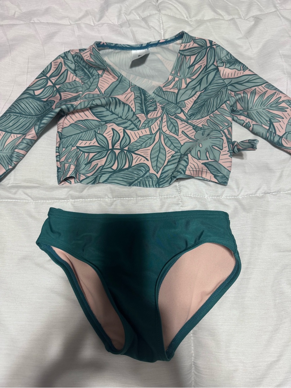 art class Teal & Pink Tropical Leaf Cropped Swim Top